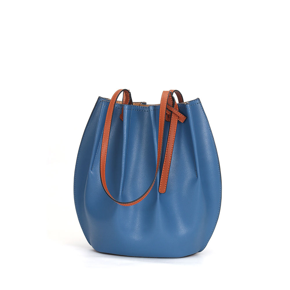 Axelle Shoulder Bag