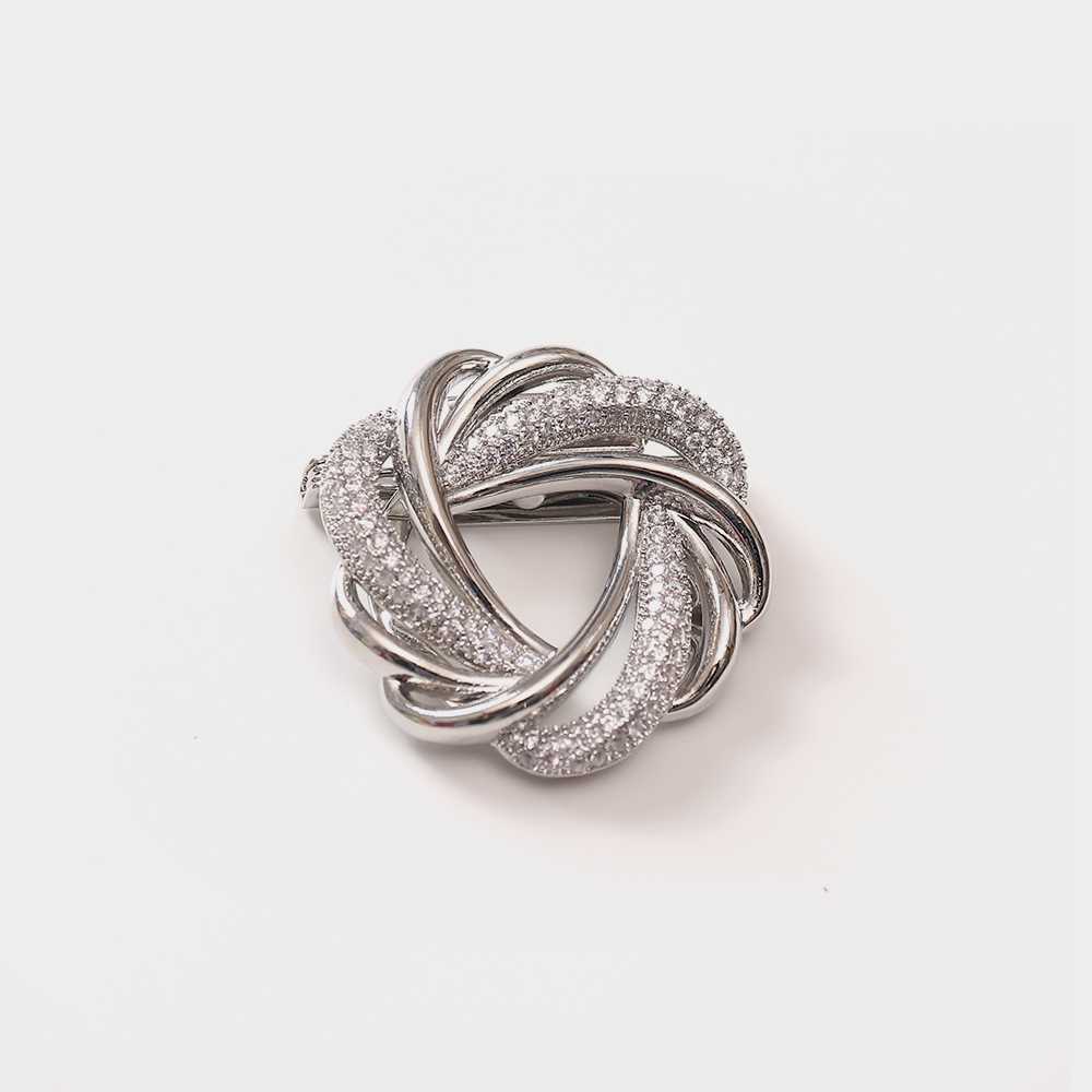 Circular Knotted Brooch